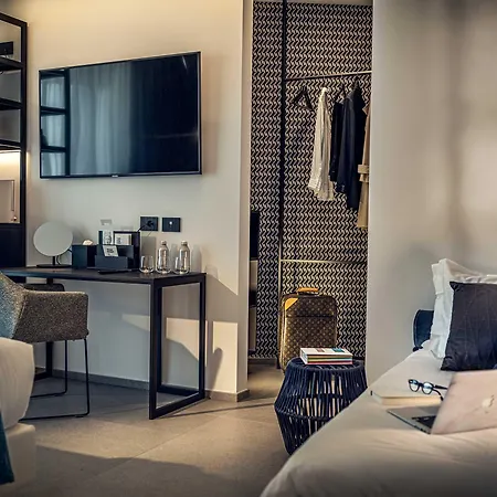 J44 Lifestyle Hotel