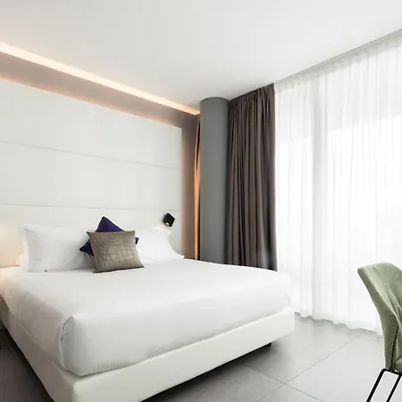Hotel J44 Lifestyle