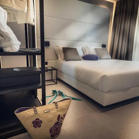 J44 Lifestyle 5* Lido di Jesolo