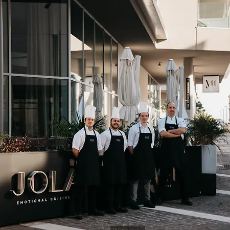 J44 Lifestyle Hotel 5*