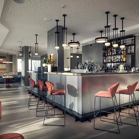 Hotel J44 Lifestyle 5*