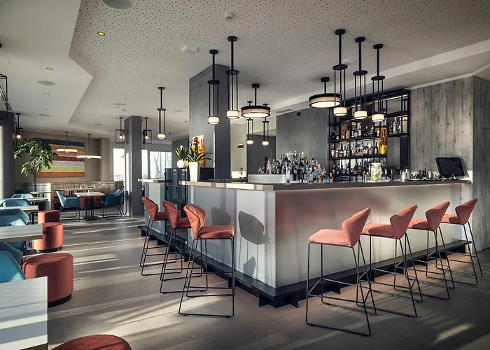 Hotel J44 Lifestyle 5*